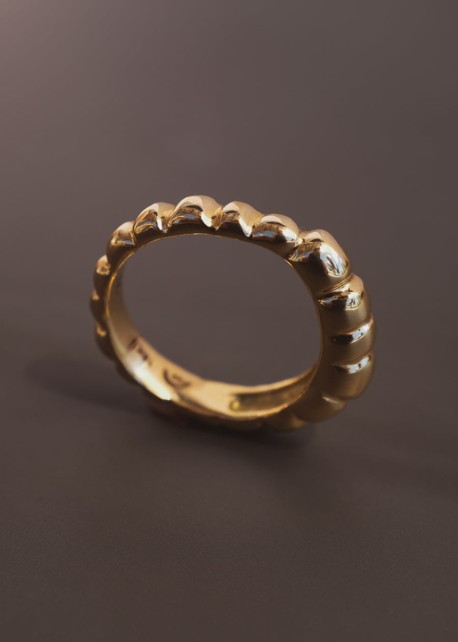 18k Caterpillar Ring Fairmined Gold