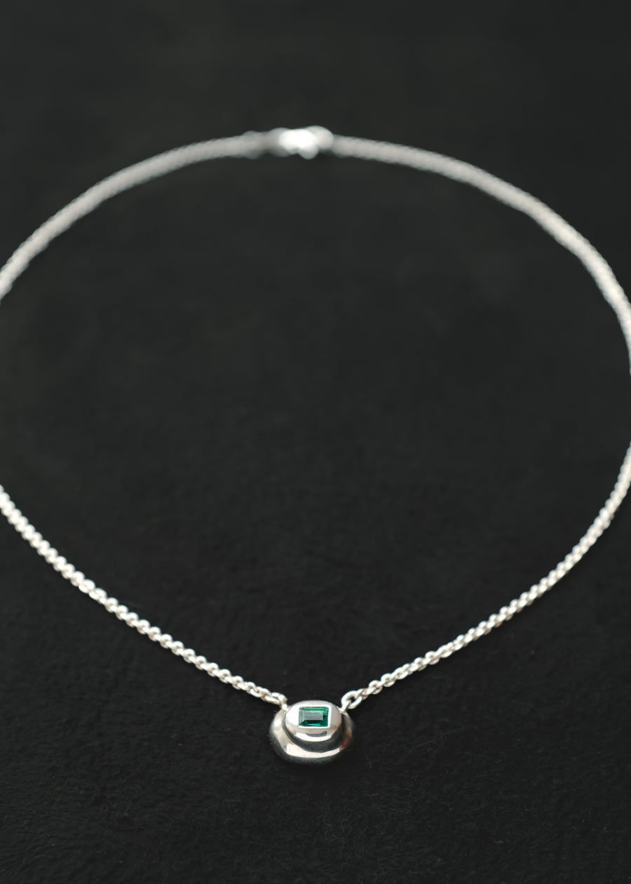 Canto Pendant in Emerald
