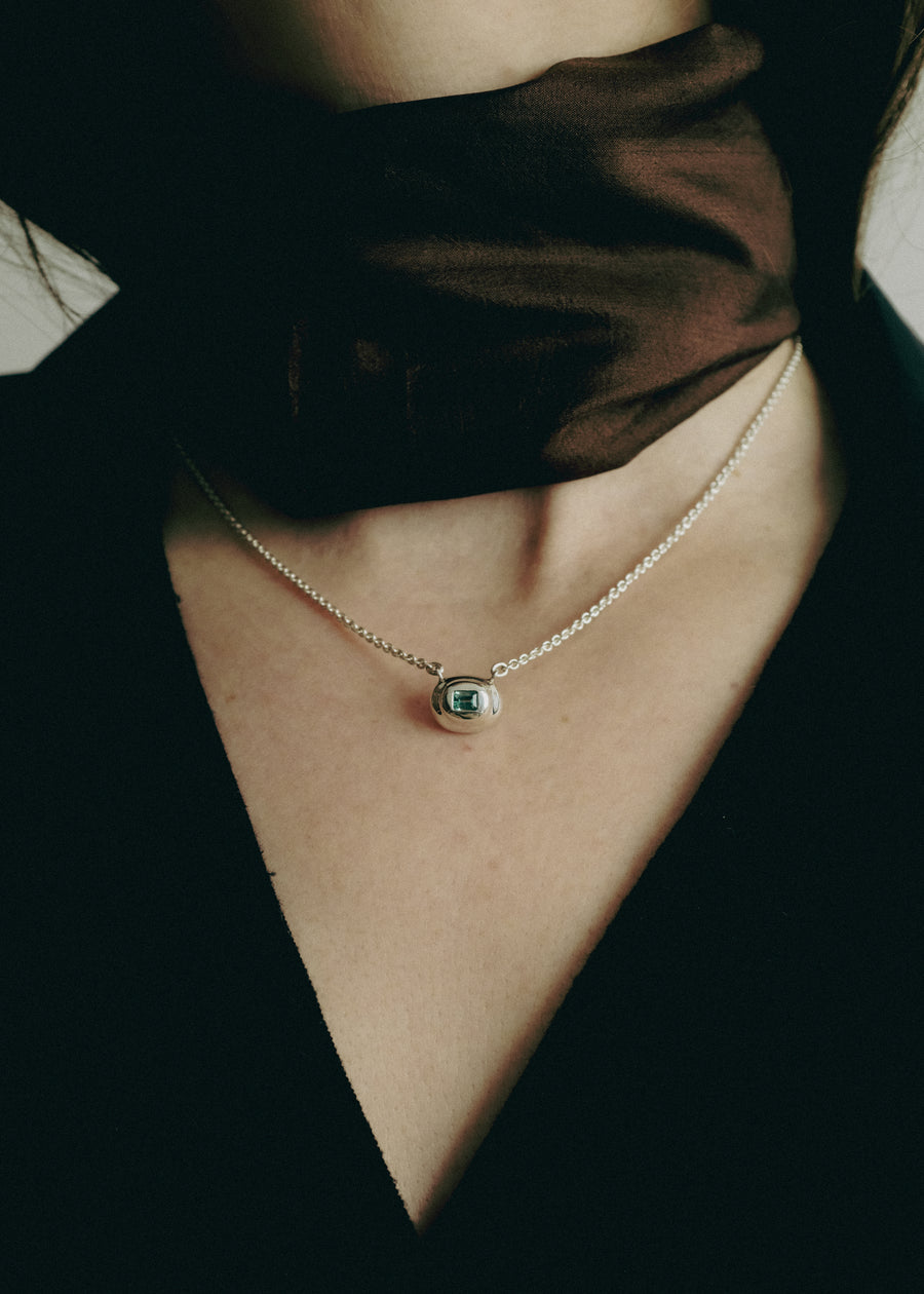 Canto Pendant in Emerald